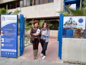 Profesoras en las instalaciones de CESUR Murcia